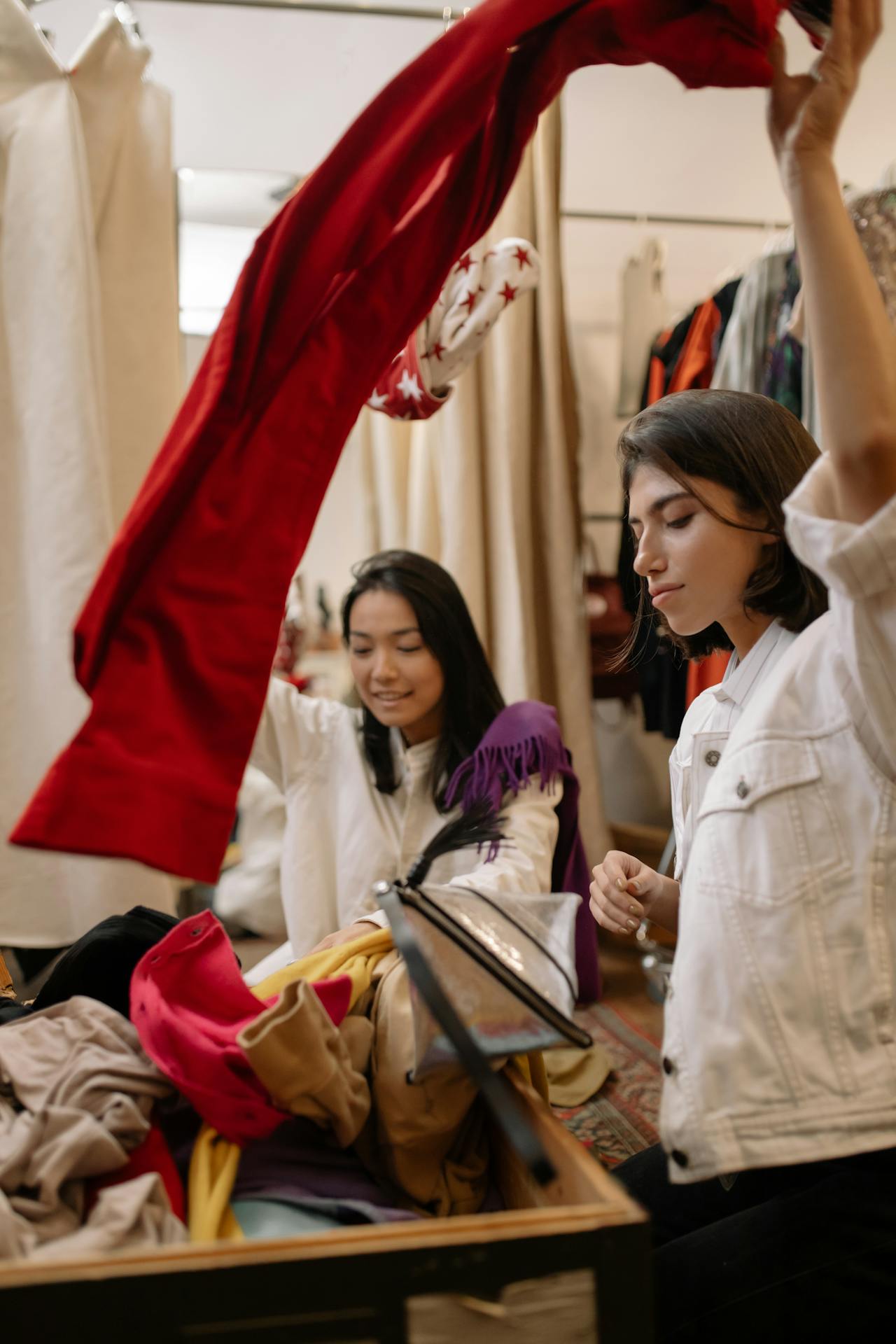 Growing Opportunity in India's Apparel Market with Clothes Shop Franchise